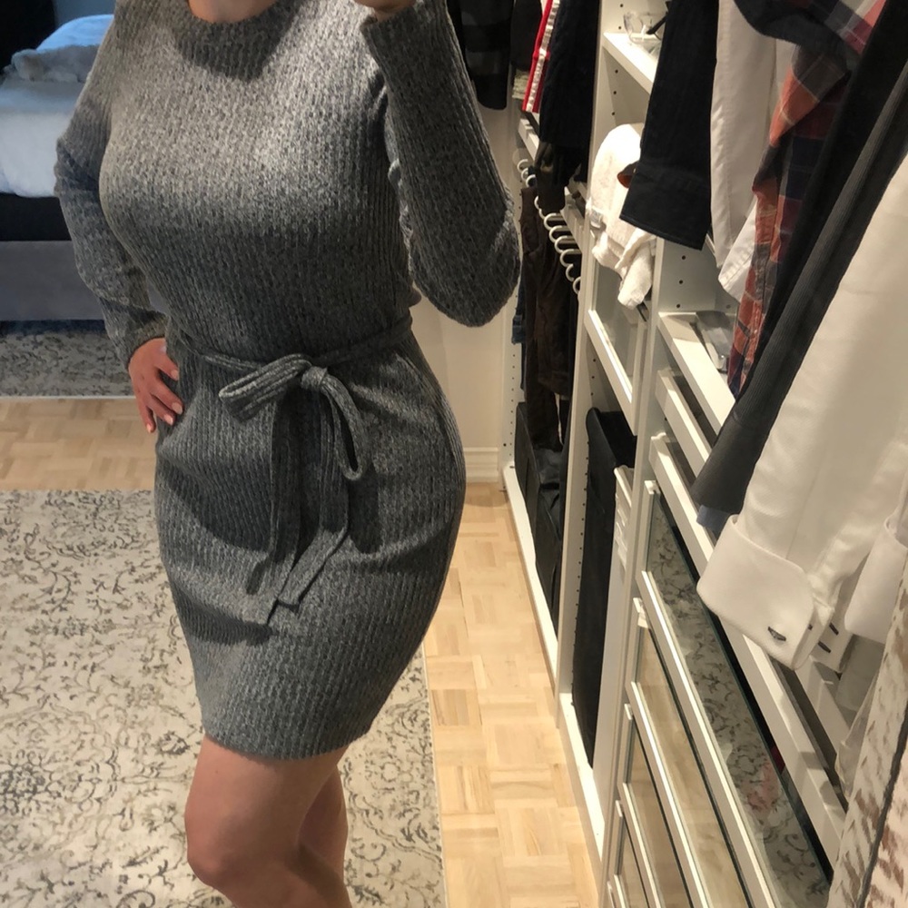 Women’s grey sweater dress size tall L